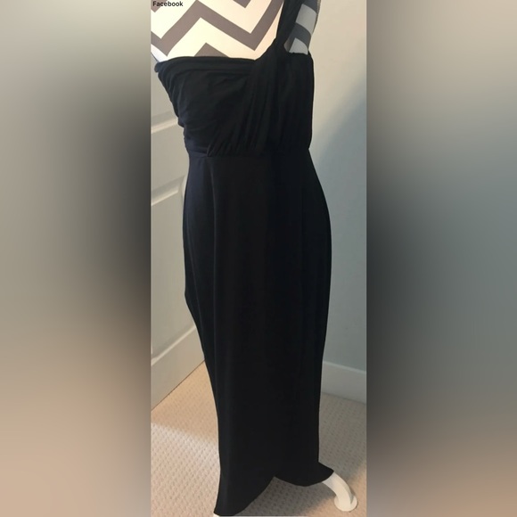 NWT/ Rosie Pope, Black, One Shoulder Long Dress, Size Medium - Picture 3 of 12